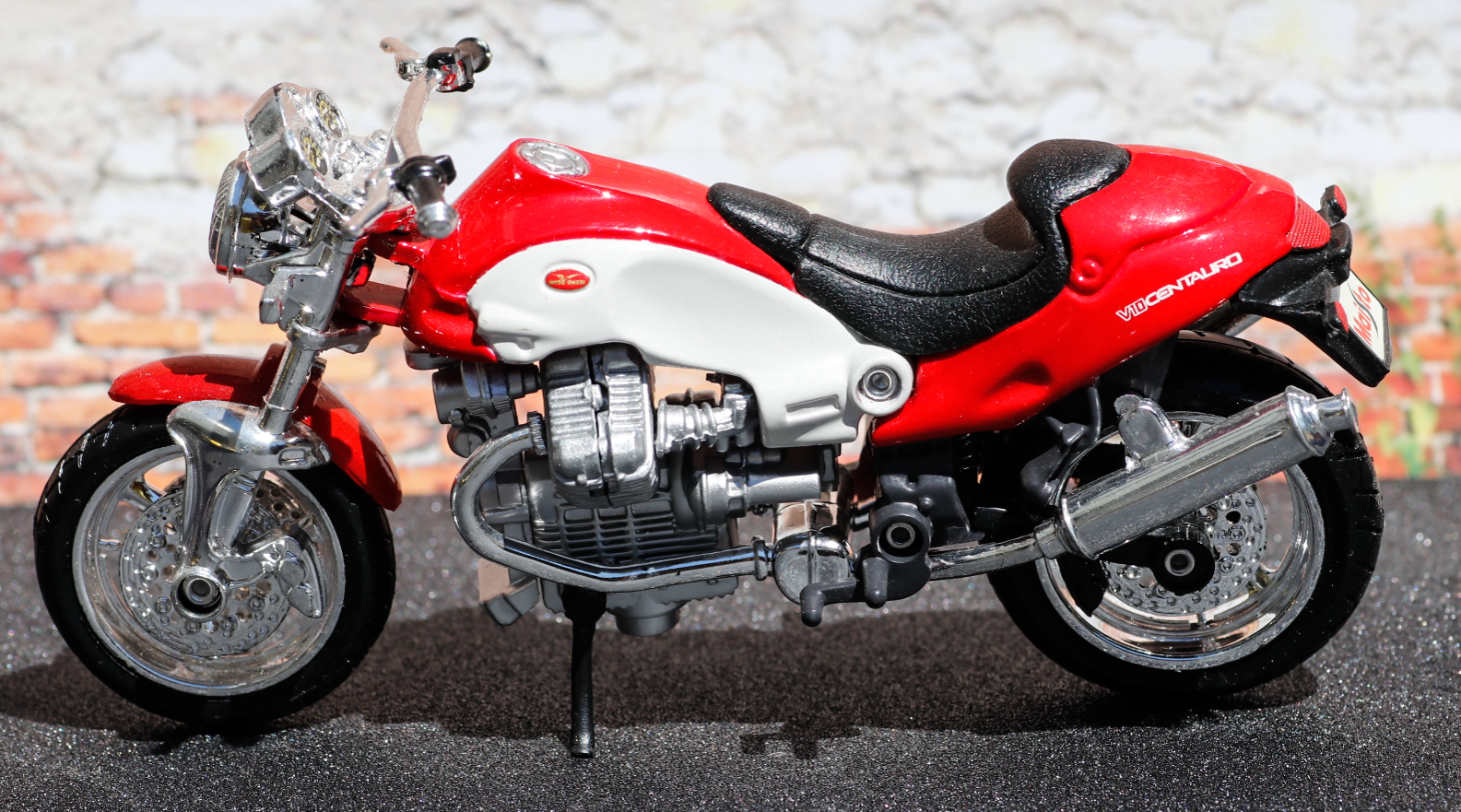 Maisto Moto Guzzi Centauro